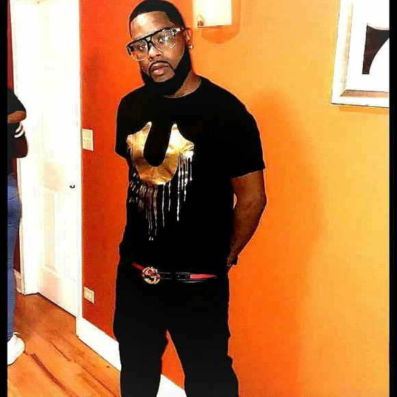 Meet your Posher, Barry - Picture 1 of 1